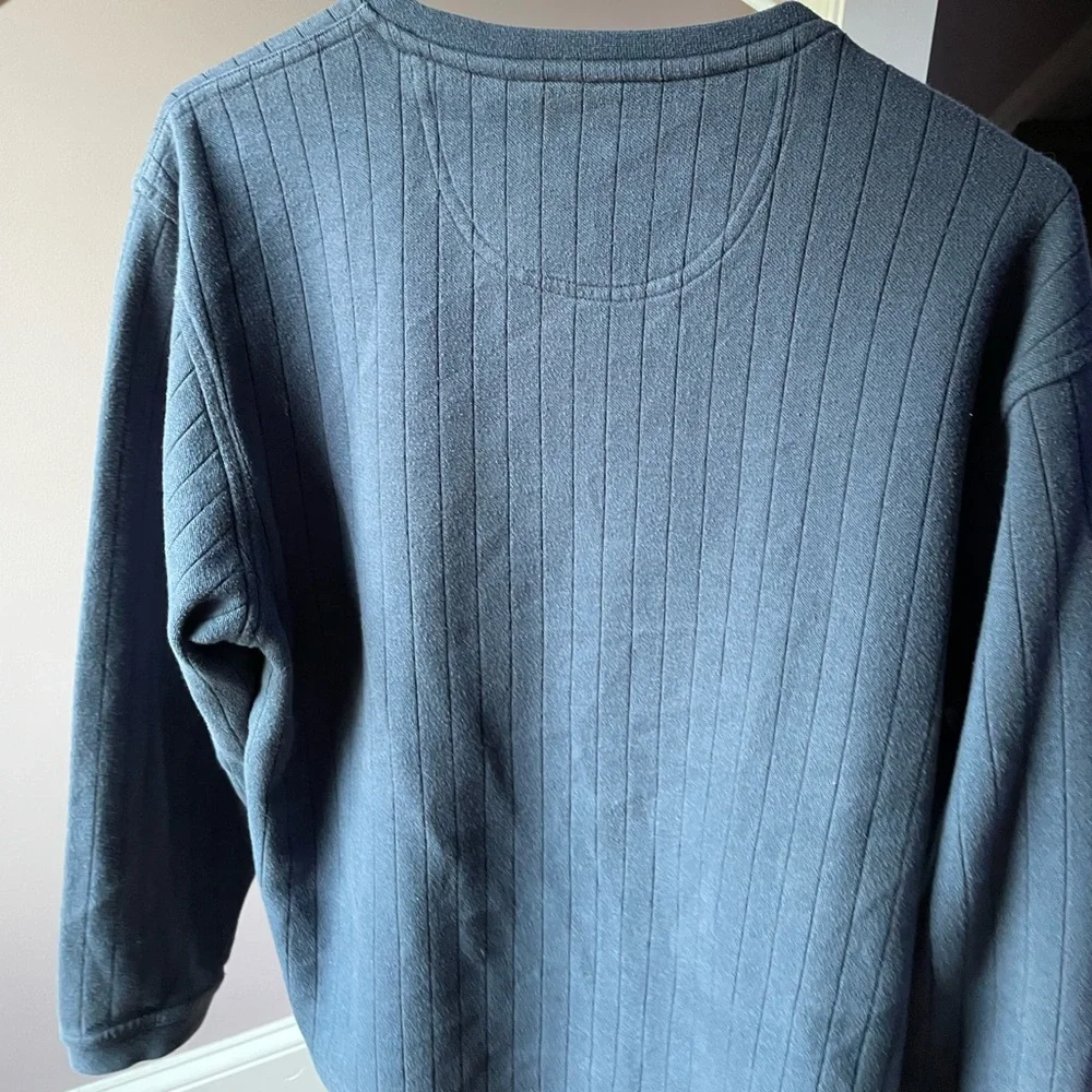 Vintage Van Huesen Shirt - Picture 3 of 6